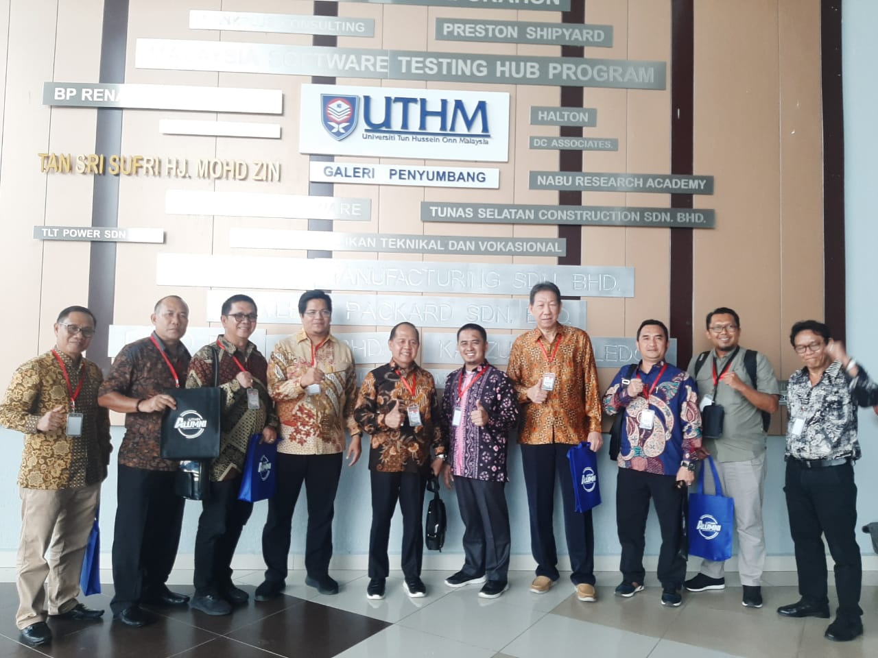 Sukses APTISI Wilayah 2A Sumsel Babel Melaksanakan MOU Dengan UTHM dan UiTM ke Malaysia dan Singapore